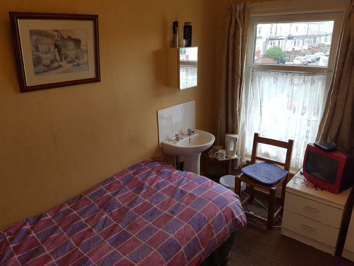 Brookfield Guesthouse Κλίθορπς Εξωτερικό φωτογραφία